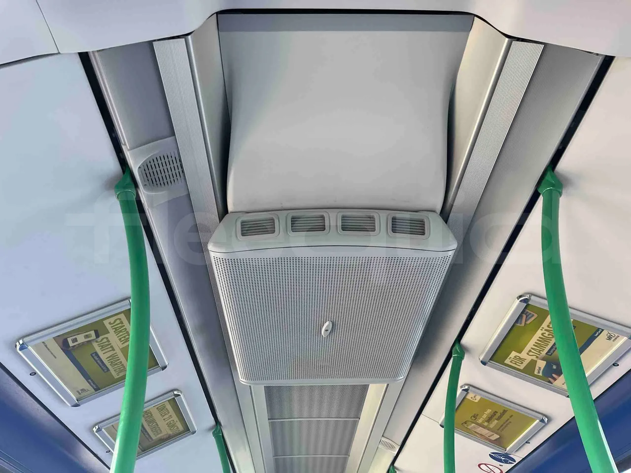 Mercedes-Benz Citaro O 530 LE - Euro 6 - 220 kW - 12.170 mt - roof hatch 1