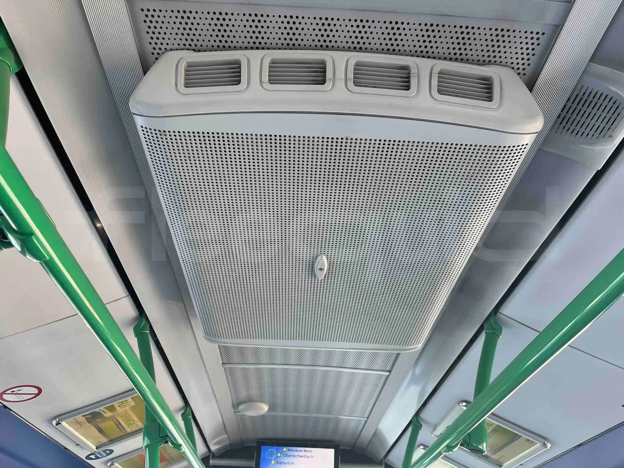 Mercedes-Benz Citaro O 530 LE - Euro 6 - 220 kW - 12.170 mt - roof hatch 2