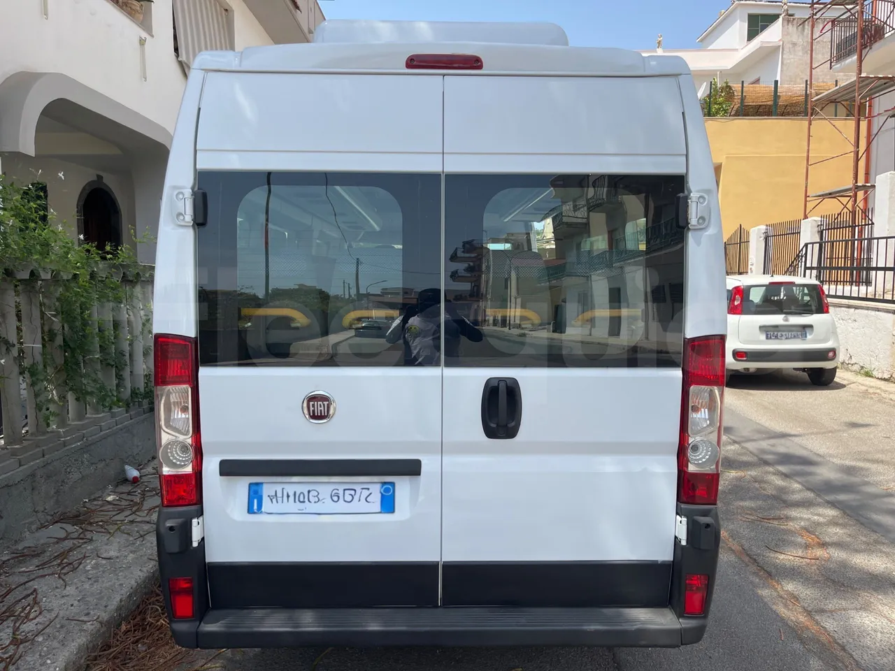Fiat Ducato - rear hatch closed