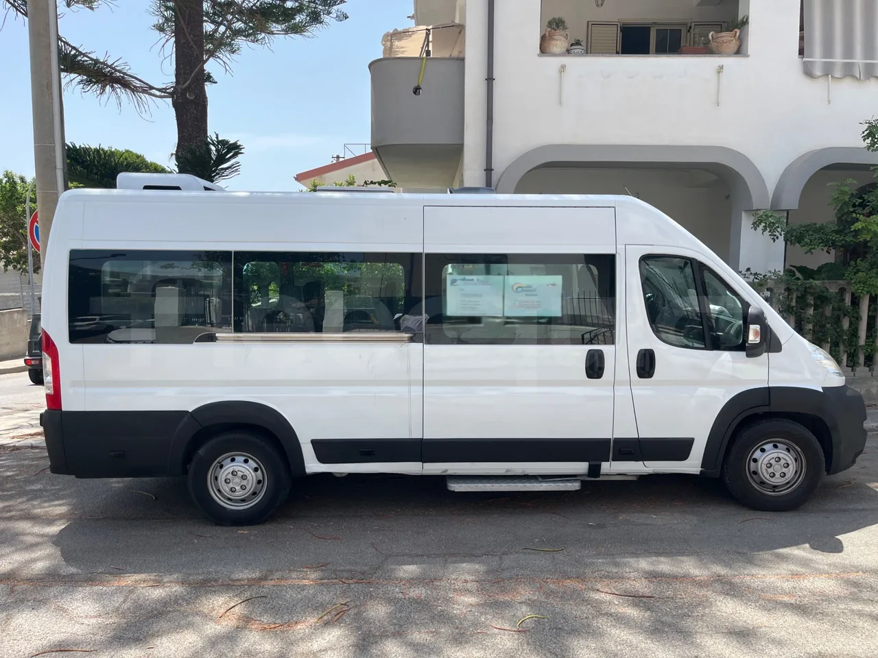 Fiat Ducato - right side doors closed