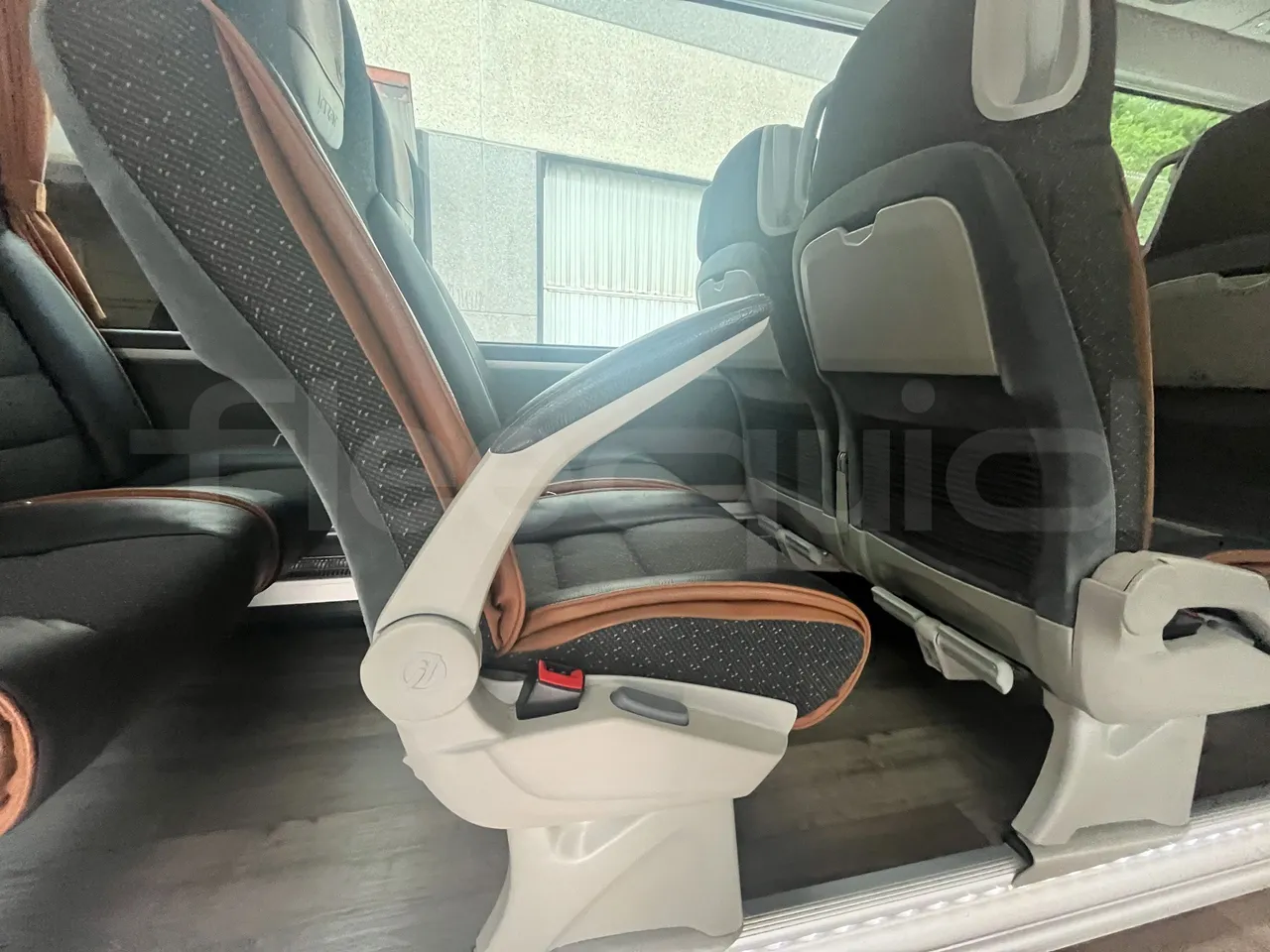 Irizar i6s - Armrest