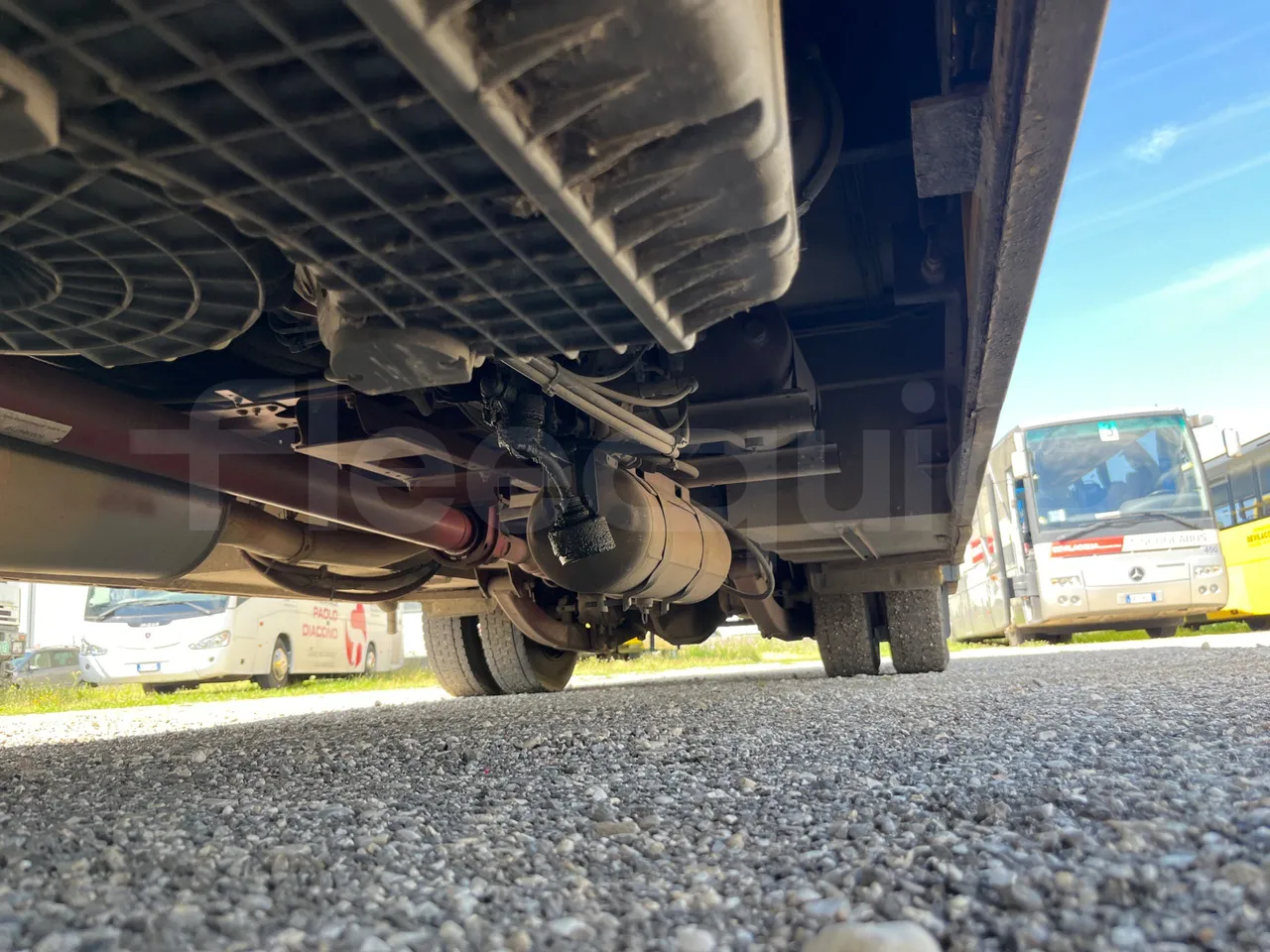 Iveco Cacciamali C5032 -EUR3 -154kW -9.3m - central undercarriage photo