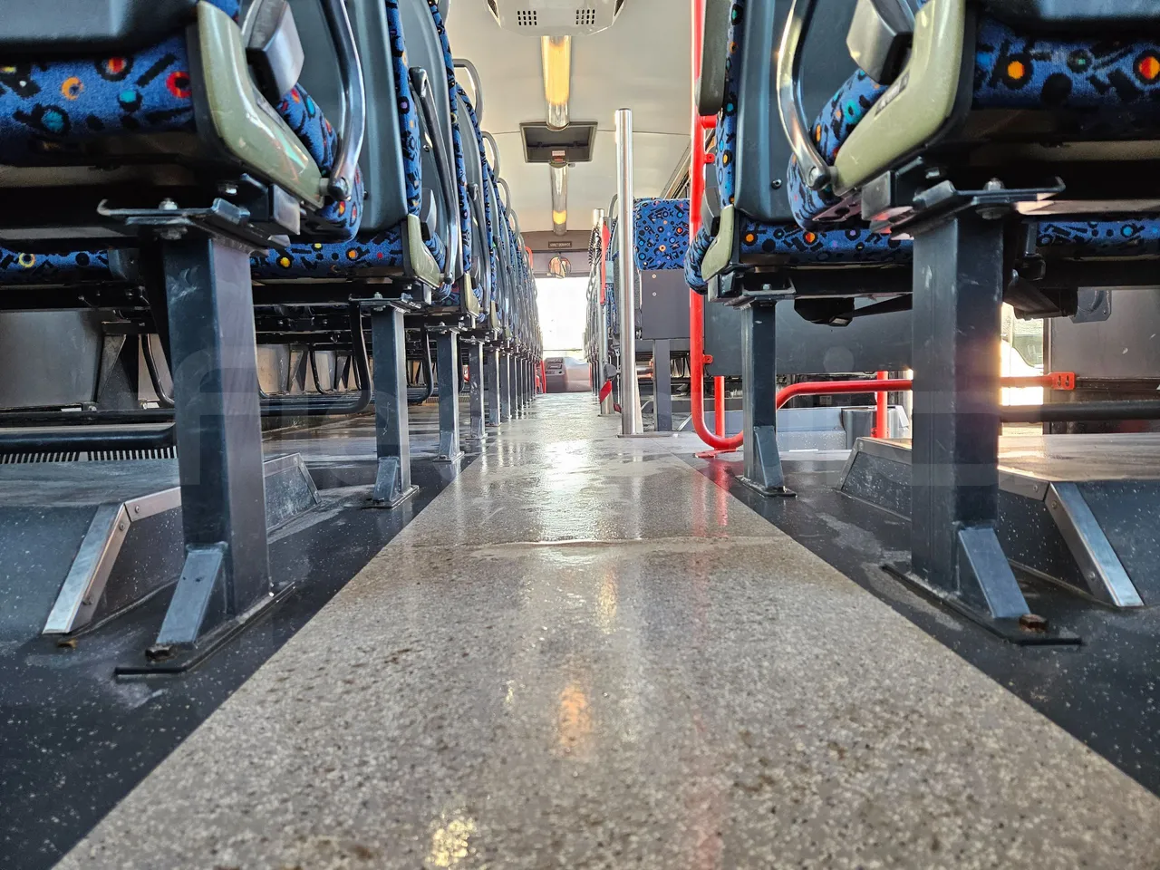 Man SCOLER 3 - EURO5 - 213kW - 12,72m - seat brackets photo