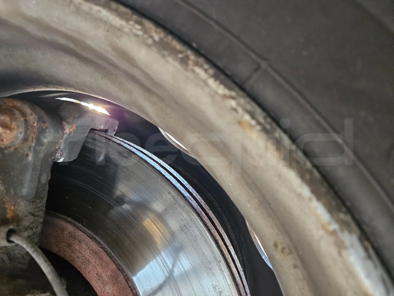 Man SCOLER 3 - EURO5 - 213kW - 12,72m - front discs left