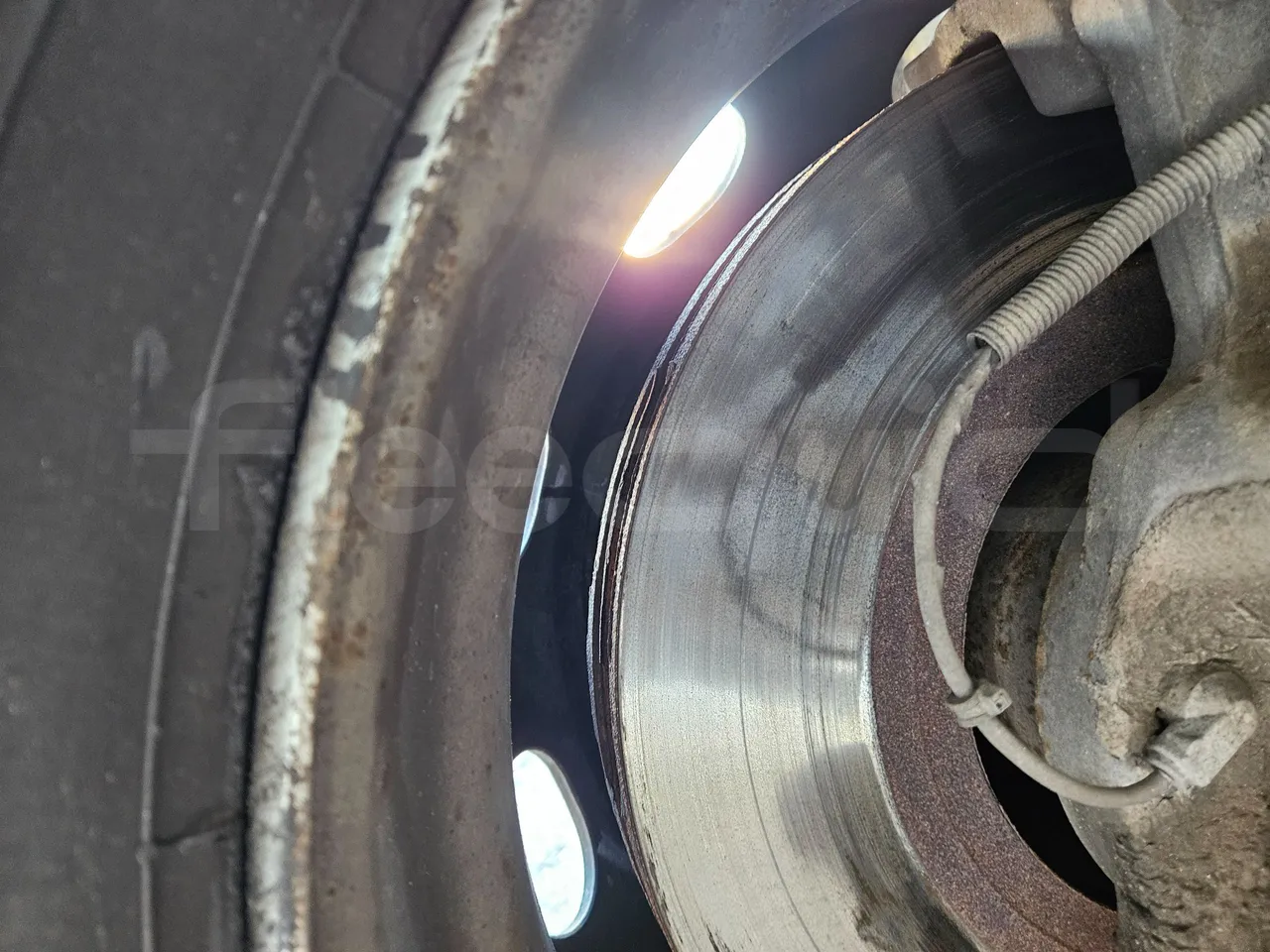 Man SCOLER 3 - EURO5 - 213kW - 12,72m - front discs right