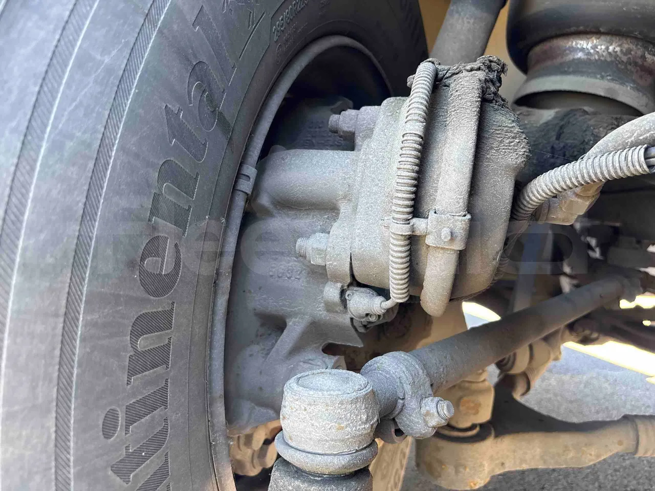 Setra S516 - First Axle Brake Calipers Right Side