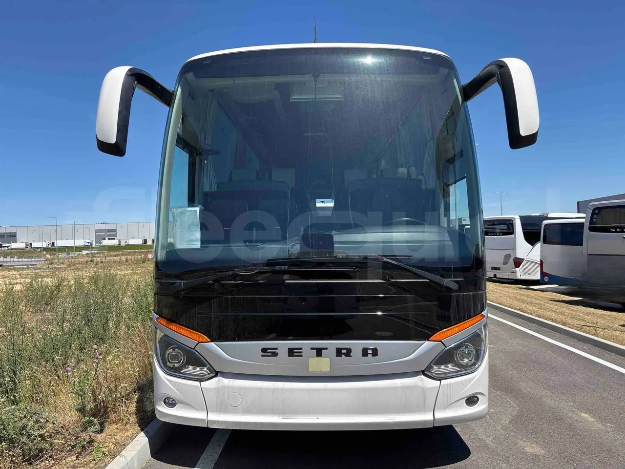Setra S516 - Front