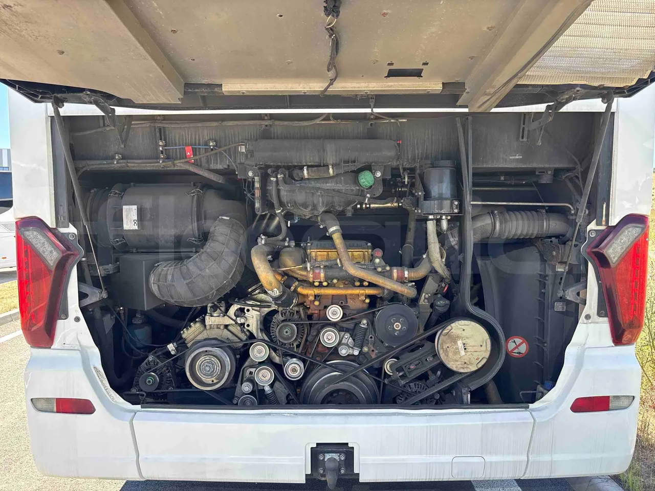 Setra S516 - Rear Hatch Open