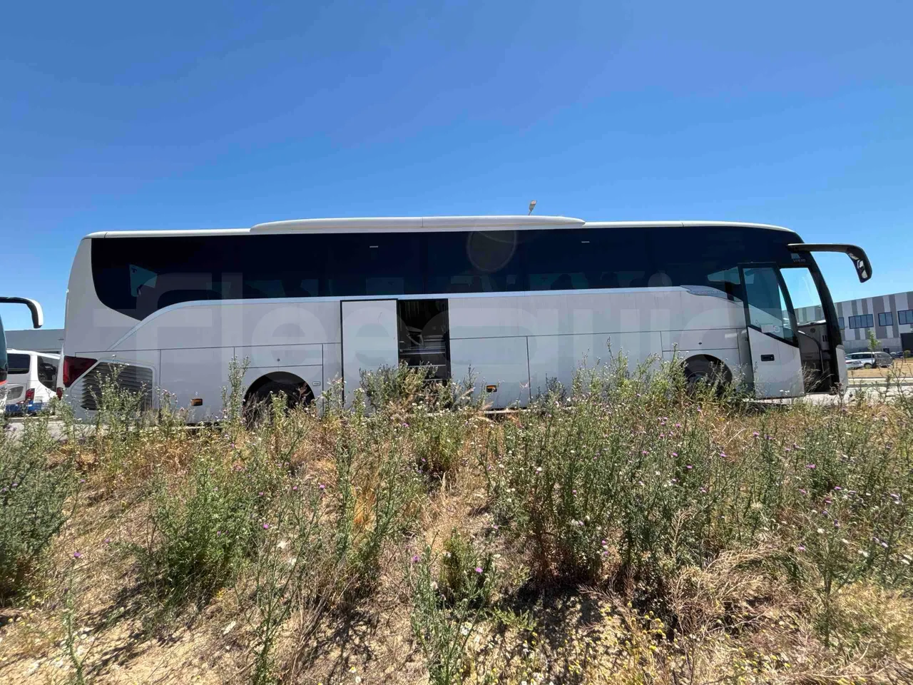 Setra S516 - Right Side Doors Open