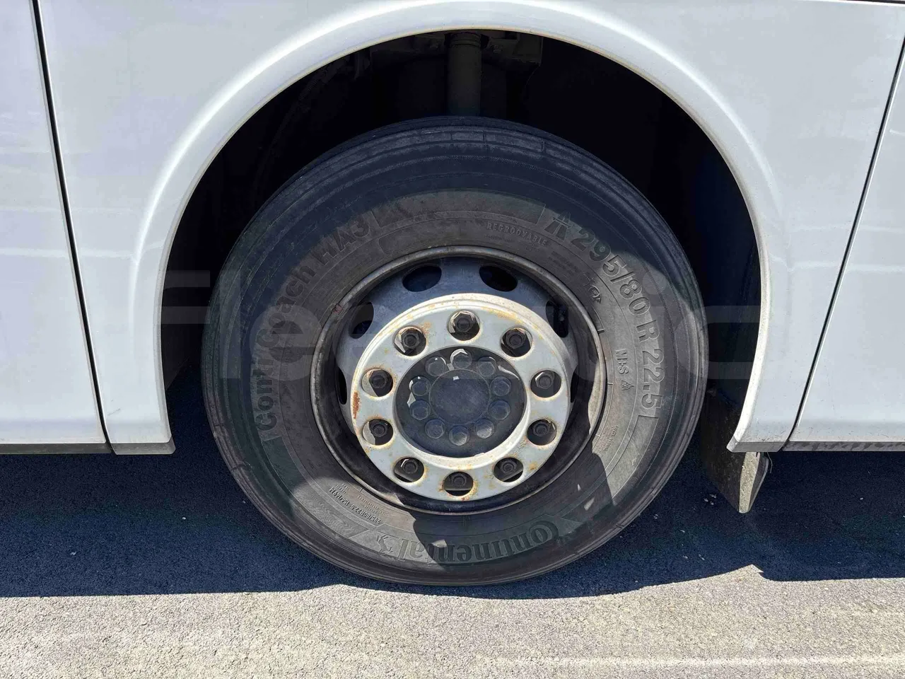 Setra S516 - First Axle Left Side: Tyre Size