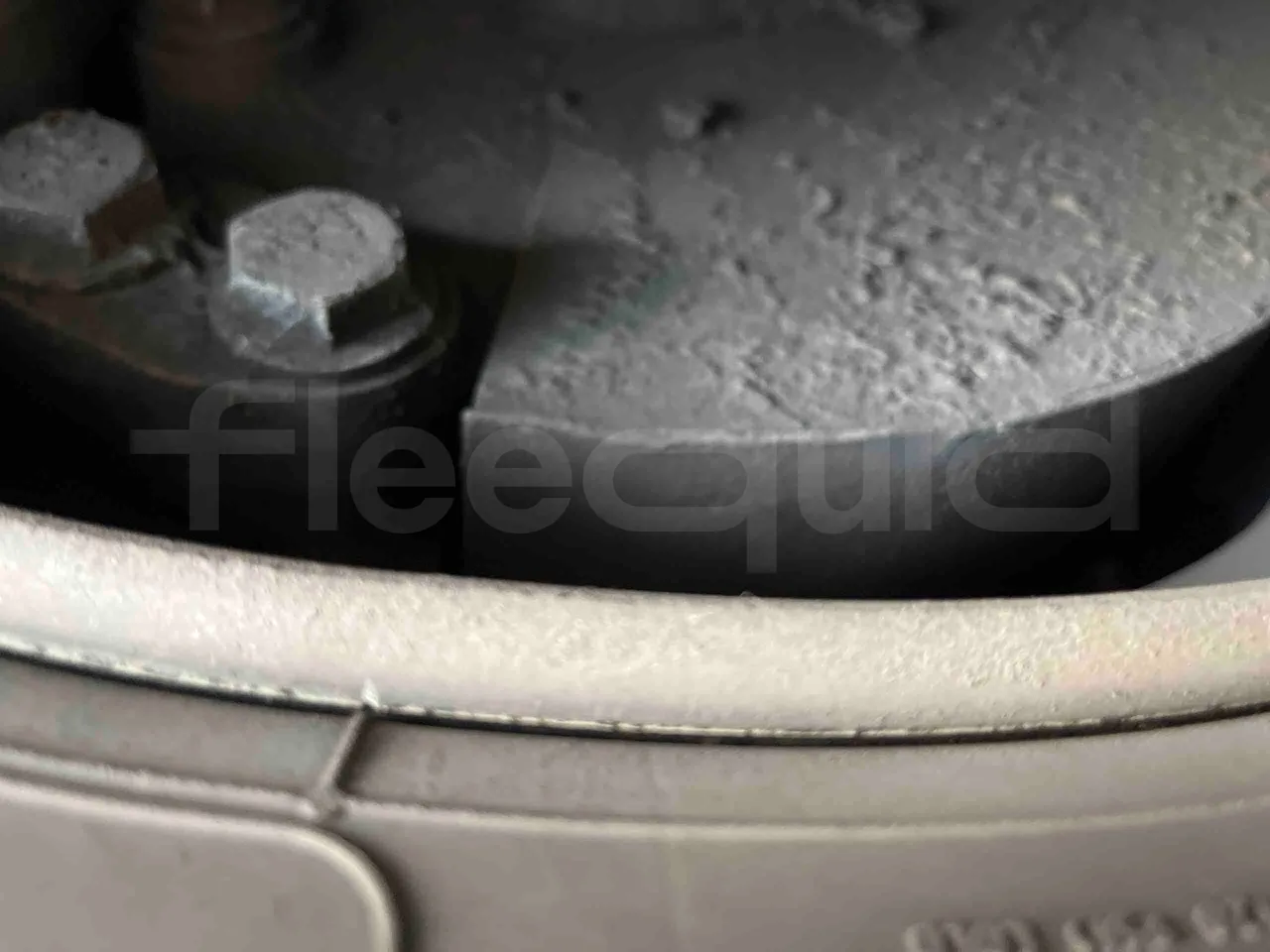Iveco Crossway - Second Axle Discs Left Side