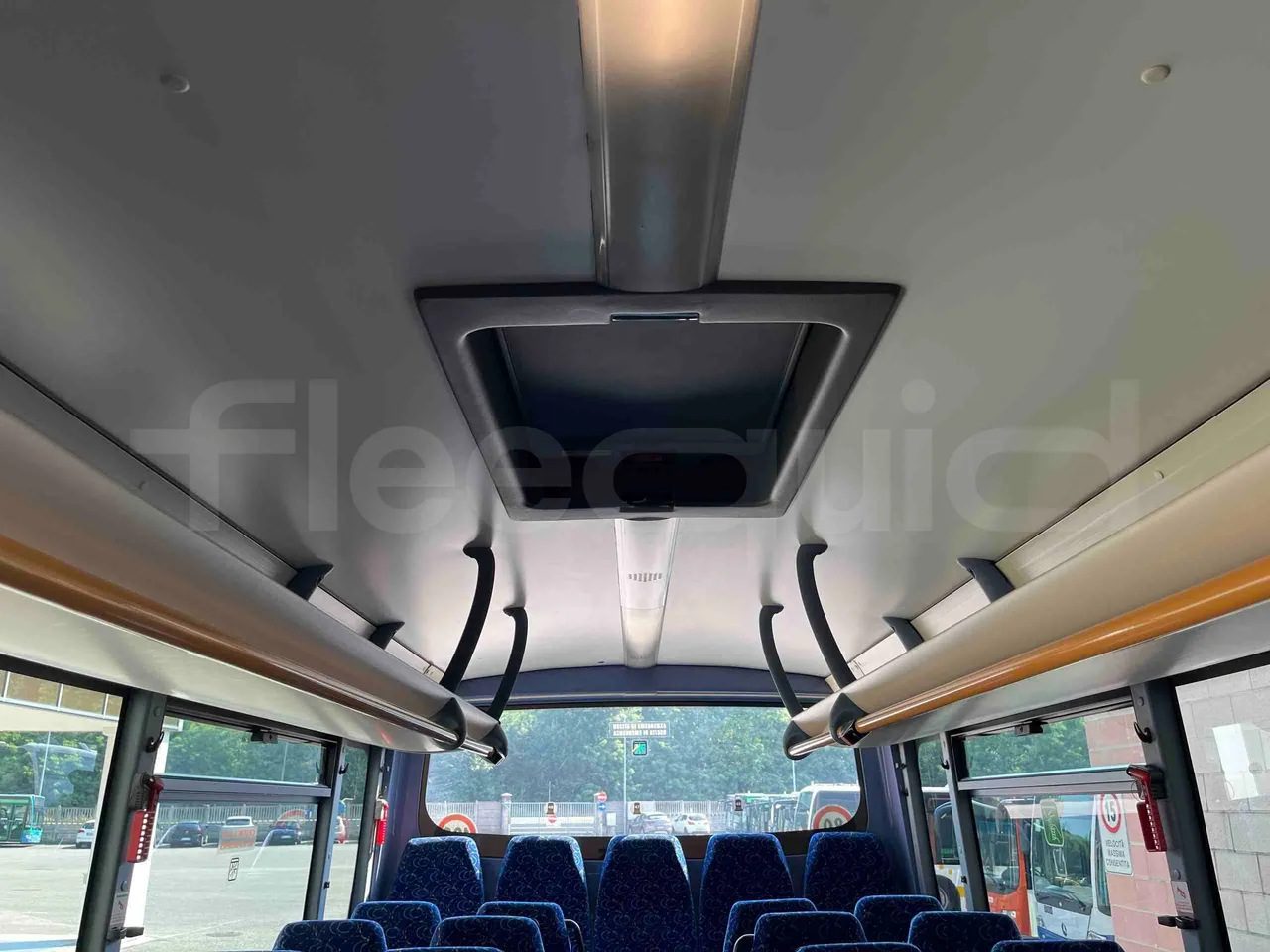 Iveco Crossway - Roof Hatch 2