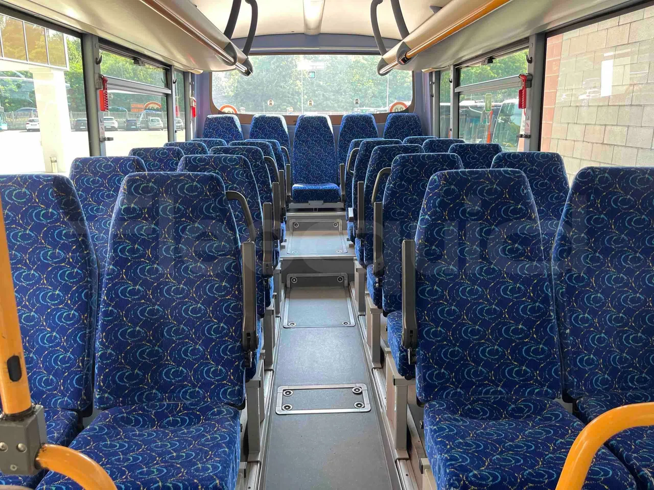 Iveco Crossway - Reverse Seats From Middle Position