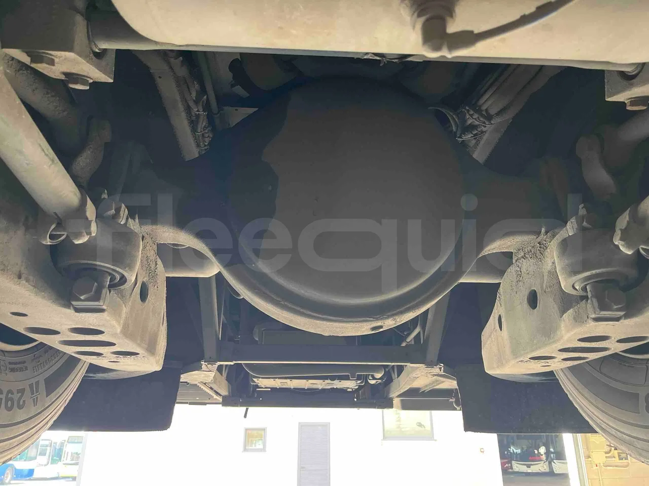 Iveco Crossway - Second Axle Central