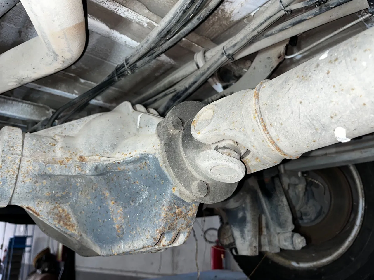 Mercedes-Benz Sprinter AGMB 416CDI/ Euro 3 - 115kW - 6.995 Mt - differential photo