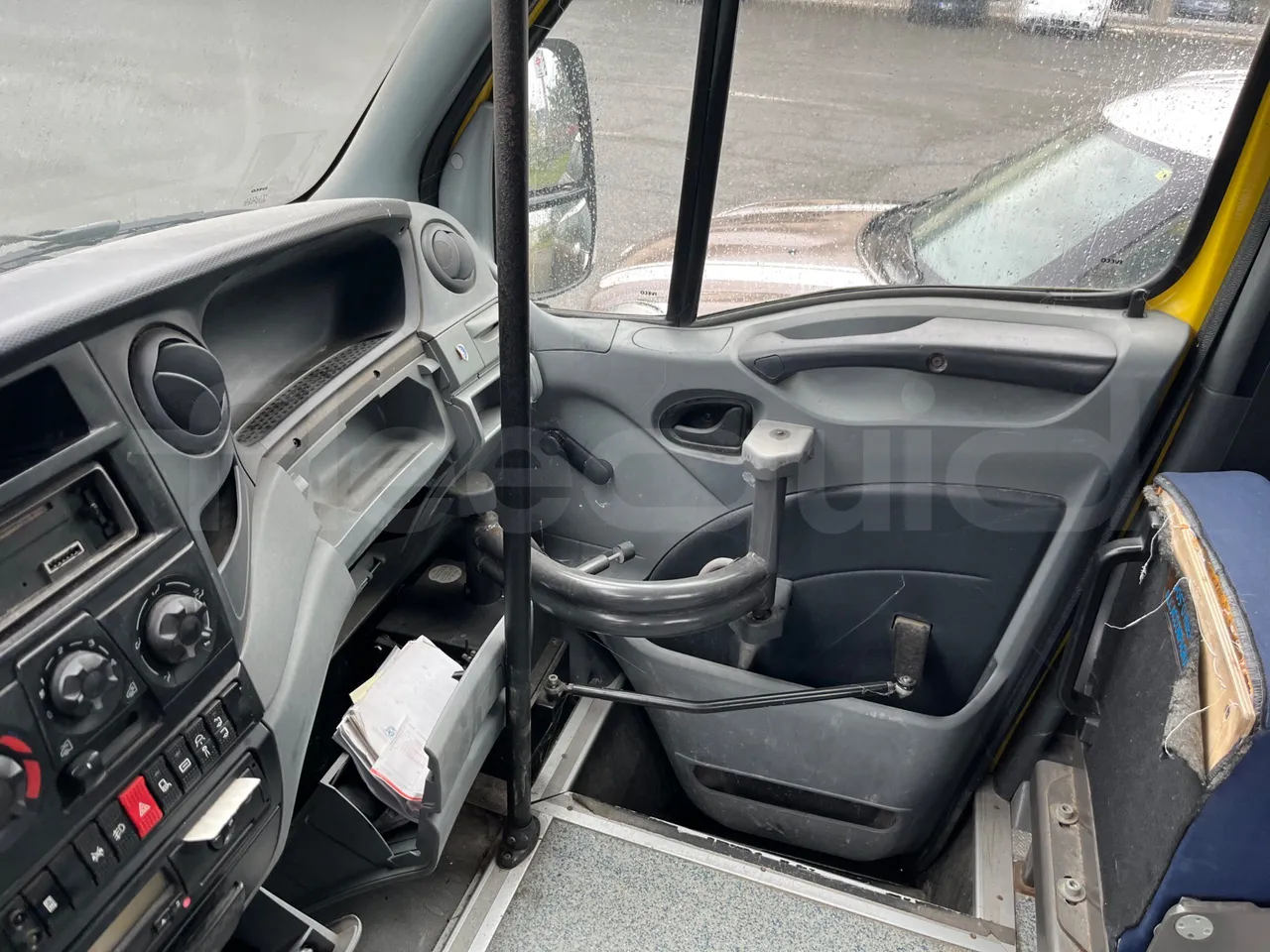 Iveco A50 A50-E4-21-B/ Euro 4 - 130 Kw - 6,948 Mt - door mechanism photo
