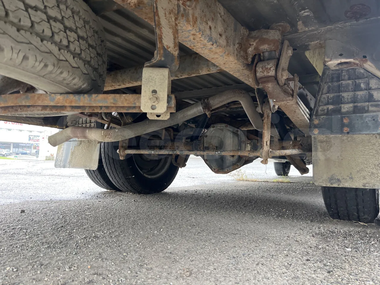 Iveco A50 A50-E4-21-B/ Euro 4 - 130 Kw - 6,948 Mt - axle 2 shock absorbers 1 right