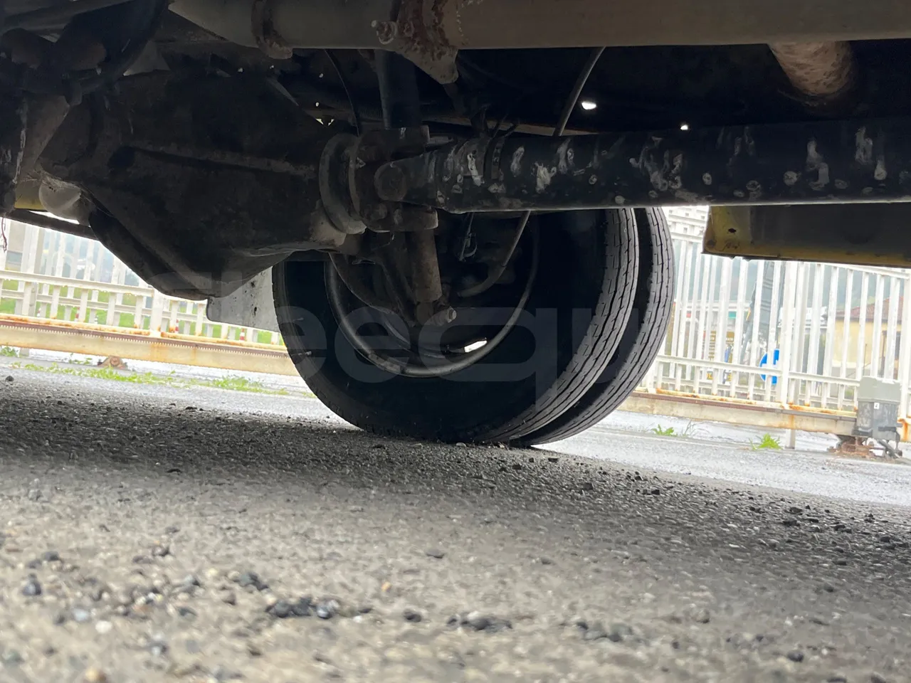 Iveco A50 A50-E4-21-B/ Euro 4 - 130 Kw - 6,948 Mt - axle 3 right side