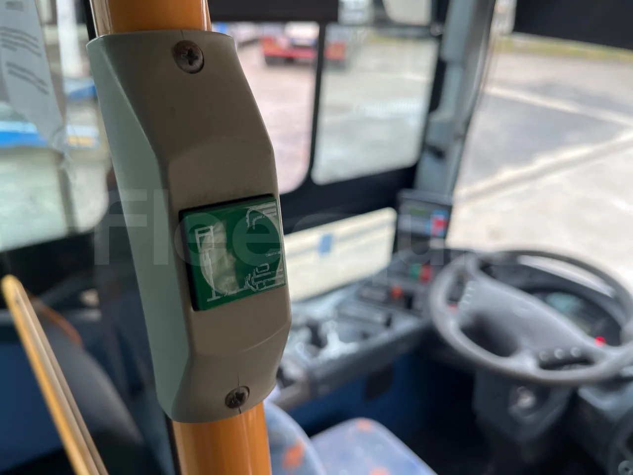 Iveco Crossway SFR160 - Euro5 - 243kW - 12.760mt - jack and driver keys