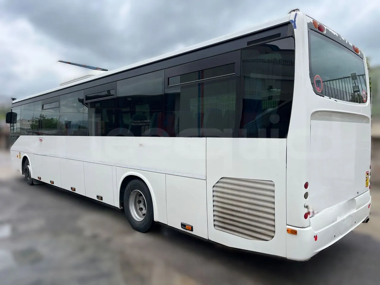 Iveco Crossway SFR160 - Euro5 - 243kW - 12.760mt - 3/4 left rear side