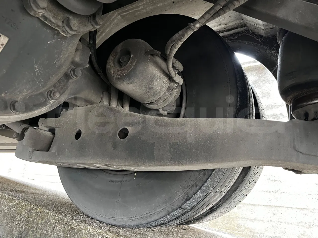Iveco Crossway SFR160 - Euro5 - 243kW - 12.760mt - axle 2 discs left