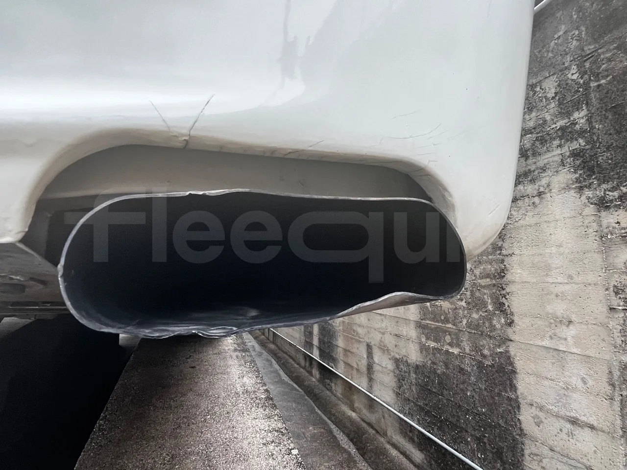 Iveco Crossway SFR160 - Euro5 - 243kW - 12.760mt - exhaust photo