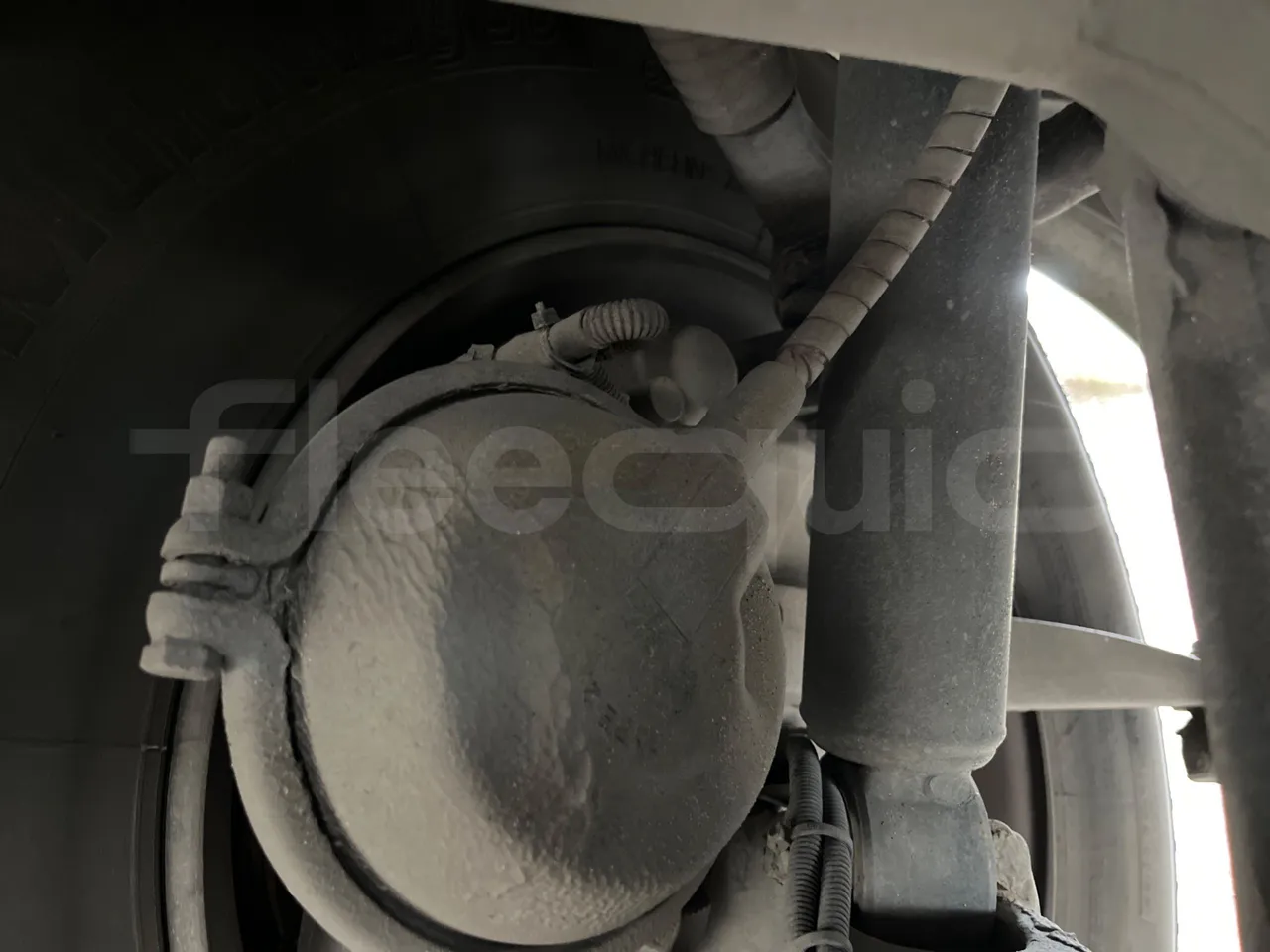 Iveco Crossway SFR160 - Euro5 - 243kW - 12.760mt - front brake calipers left