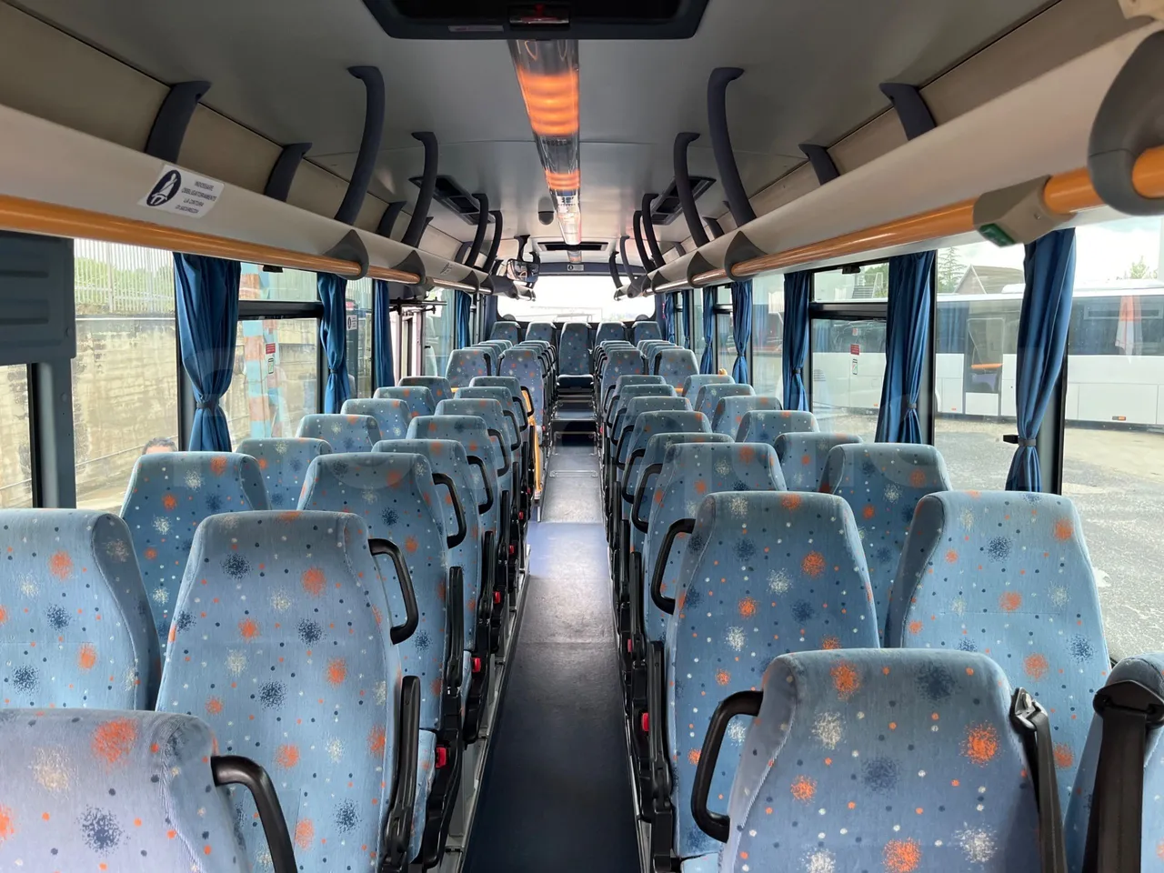 Iveco Crossway SFR160 - Euro5 - 243kW - 12.760mt - handrails photo