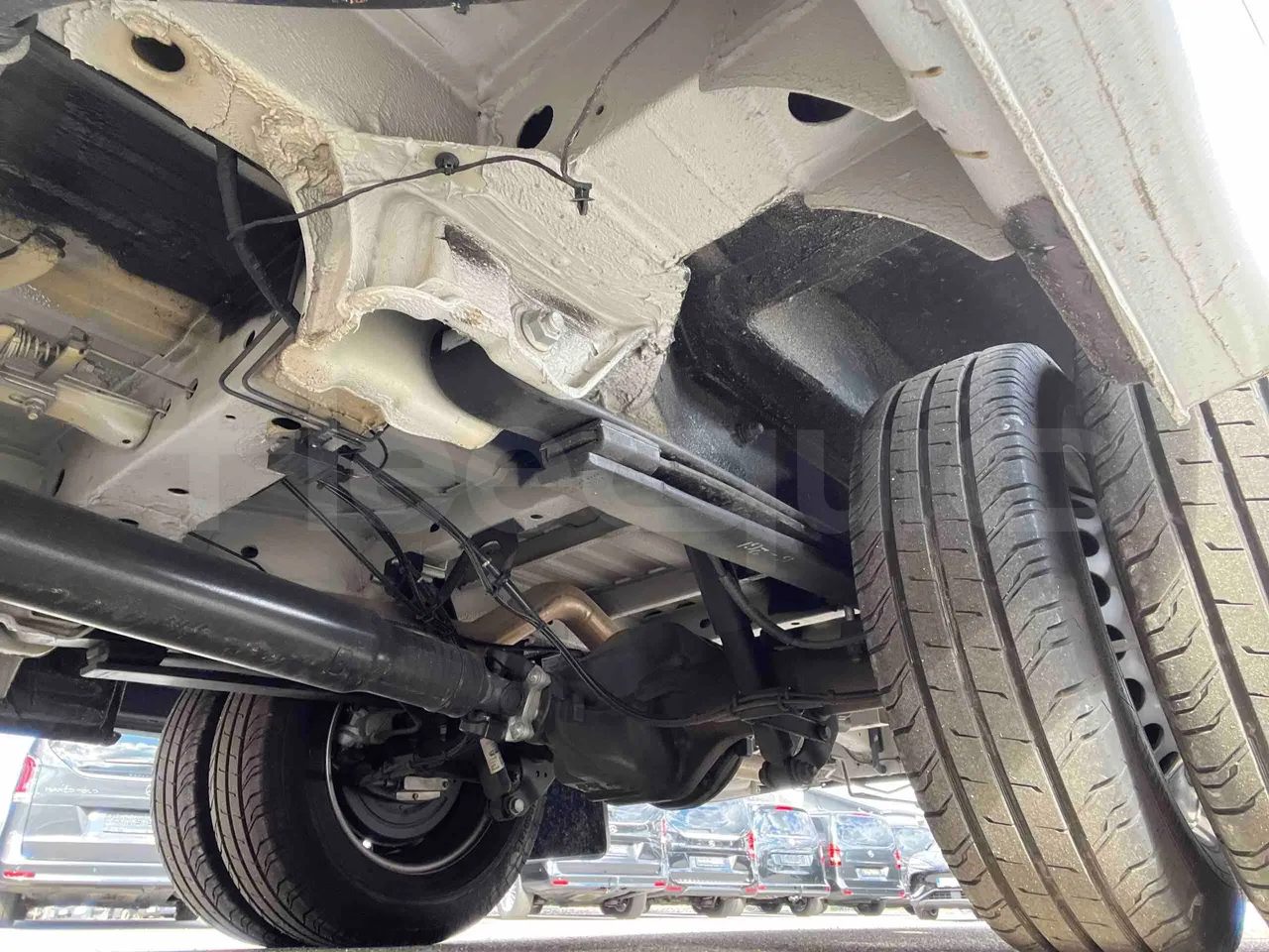 Mercedes-Benz Sprinter - Second Axle Caliper Brakes Right Side