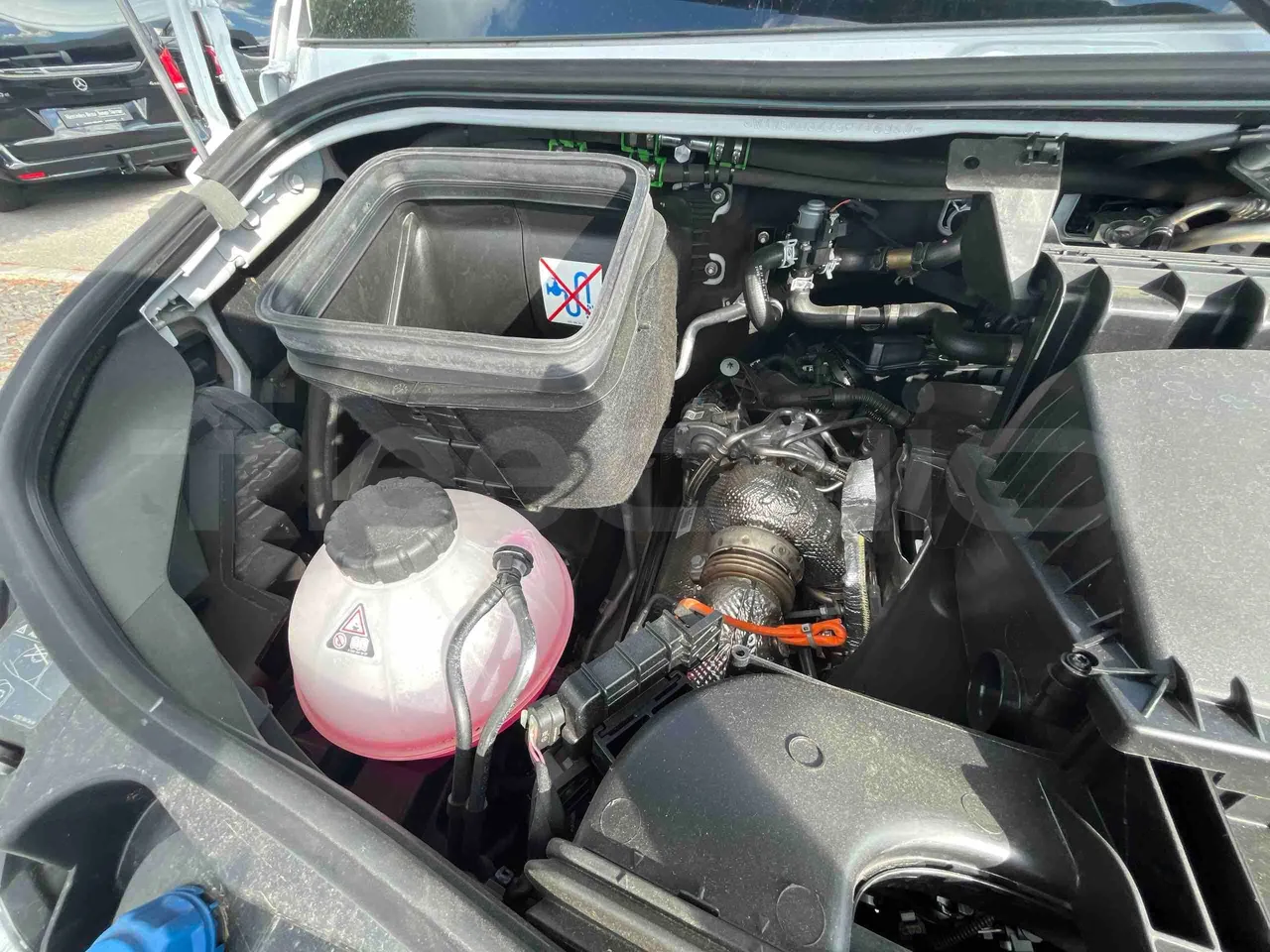 Mercedes-Benz Sprinter - Air Conditioning Compressor