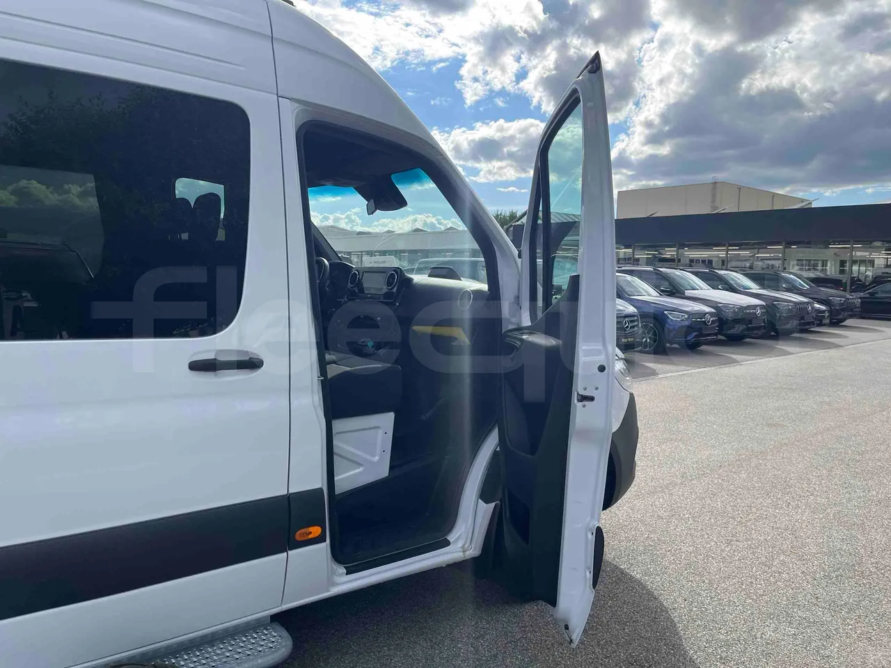 Mercedes-Benz Sprinter - Platform Open