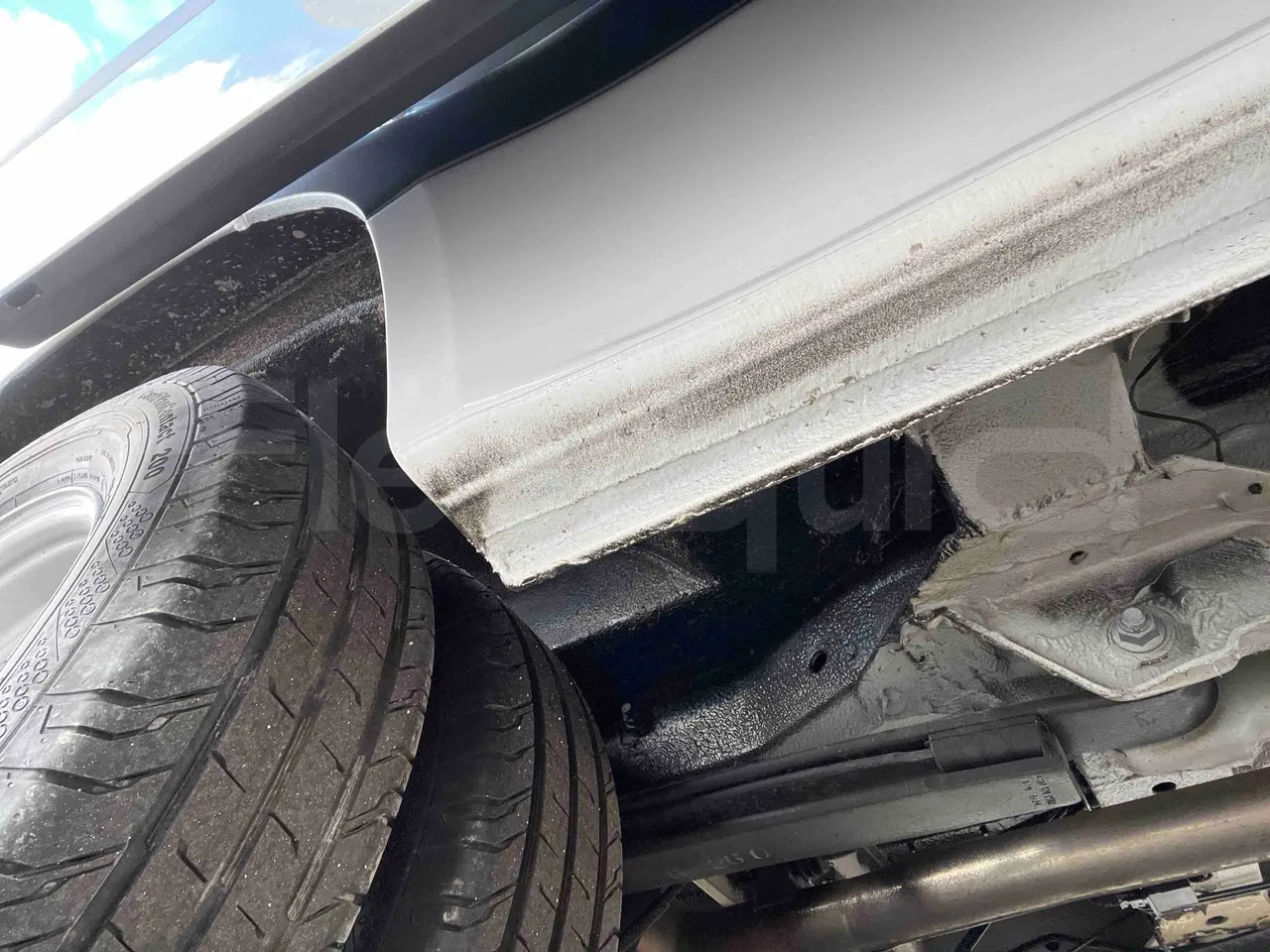 Mercedes-Benz Sprinter - Third Axle Second Air Springs Right Side