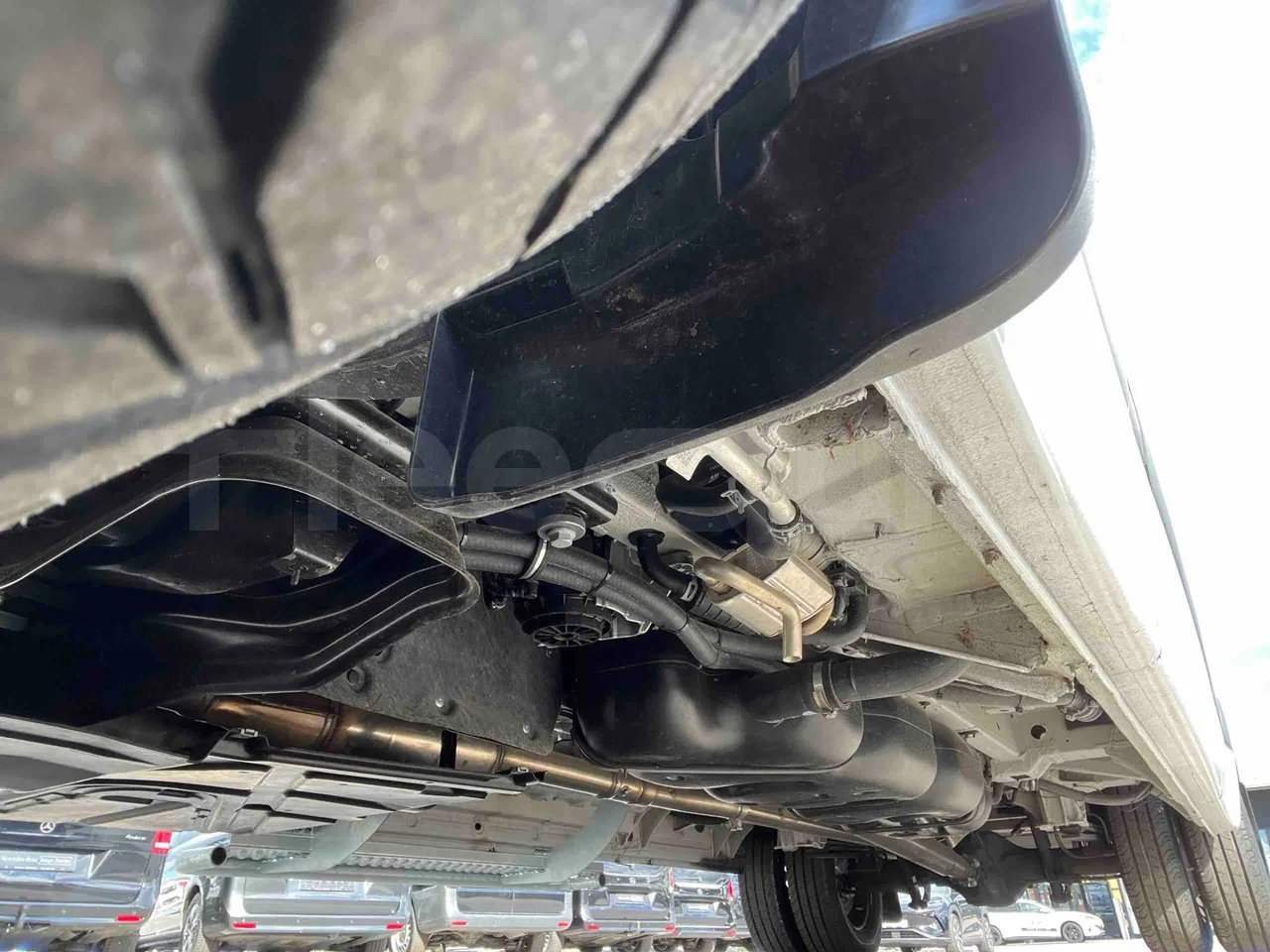 Mercedes-Benz Sprinter - Central Undercarriage