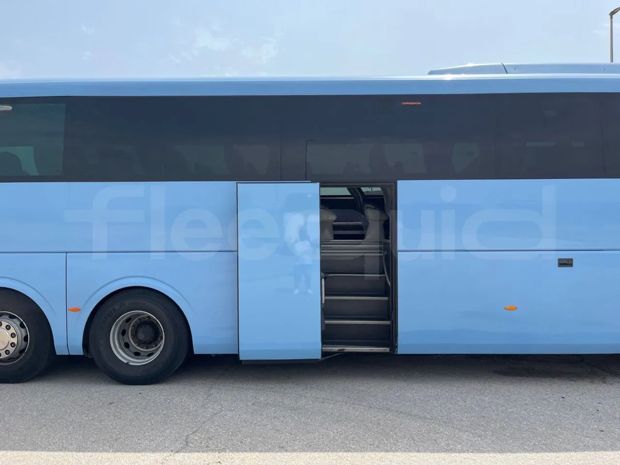 Irizar i6 15.35 - EUR6 - 331kW - 14.98m - front door 3 open (mandatory for bus to scrap)