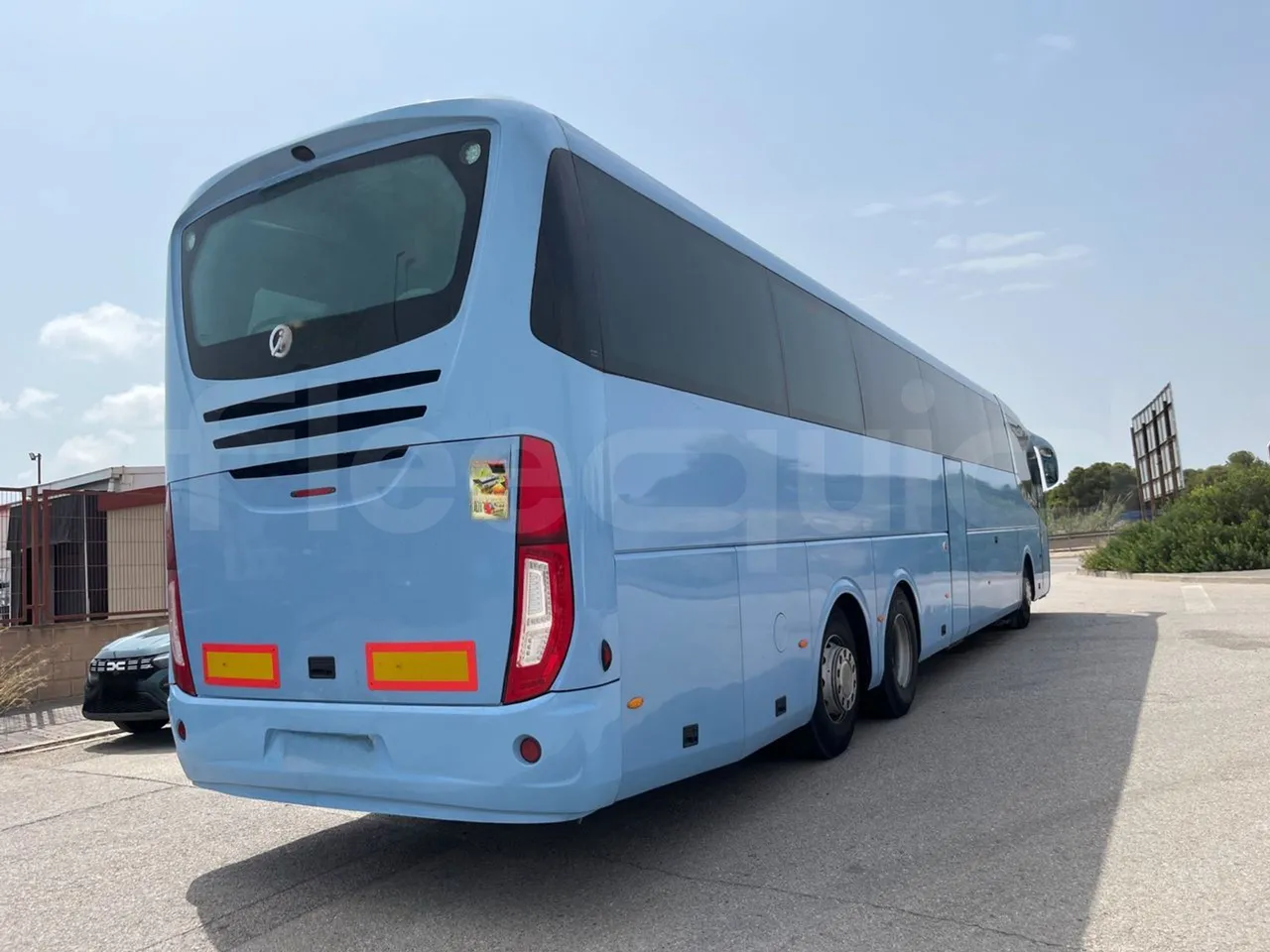 Irizar i6 15.35 - EUR6 - 331kW - 14.98m - 3/4 right rear doors closed