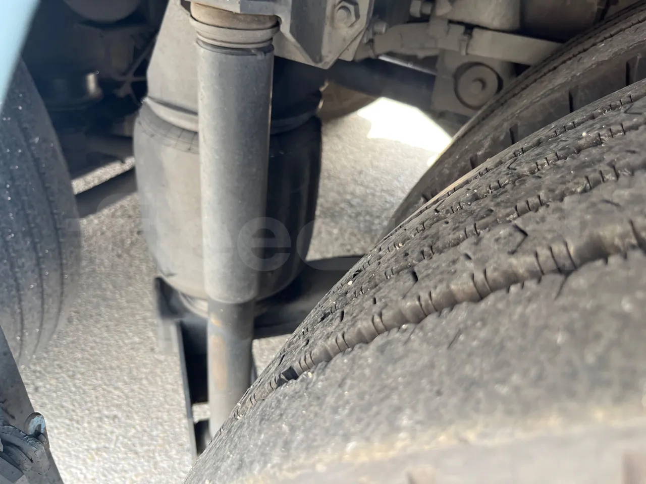 Irizar i6 15.35 - EUR6 - 331kW - 14.98m - axel 2 air springs 1 right