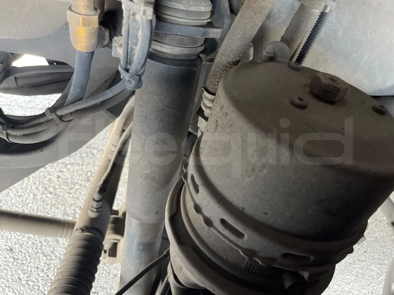Irizar i6 15.35 - EUR6 - 331kW - 14.98m - axel 3 shock absorbers 1 right