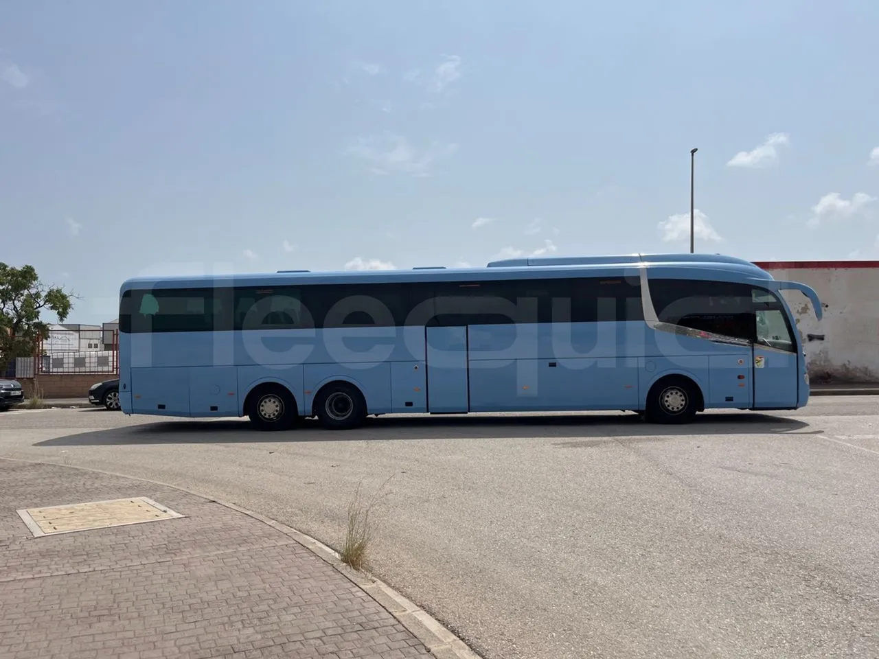 Irizar i6 15.35 - EUR6 - 331kW - 14.98m - right side doors closed