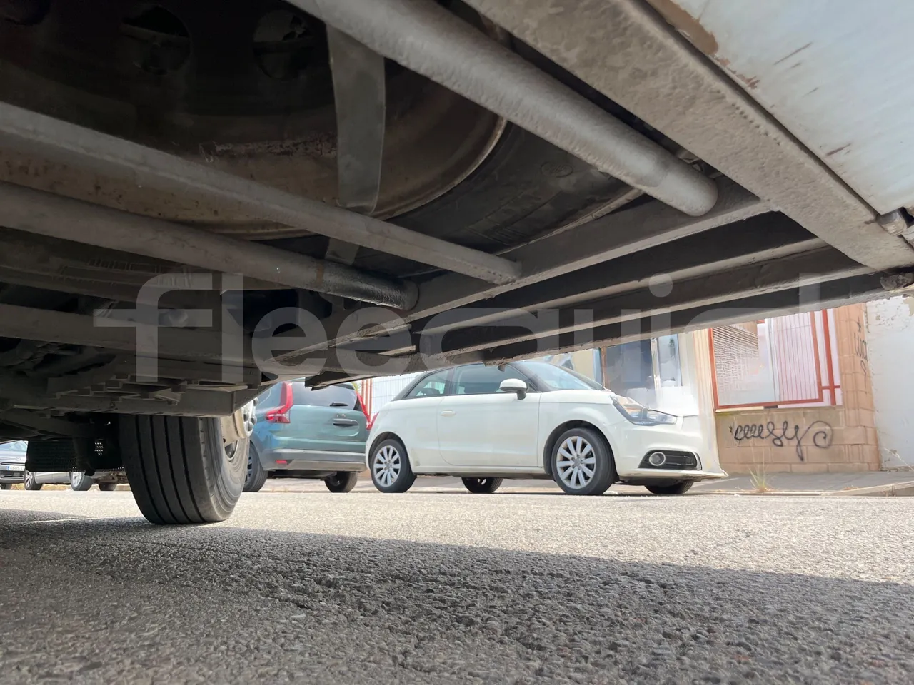 Irizar i6 15.35 - EUR6 - 331kW - 14.98m - front axle left side