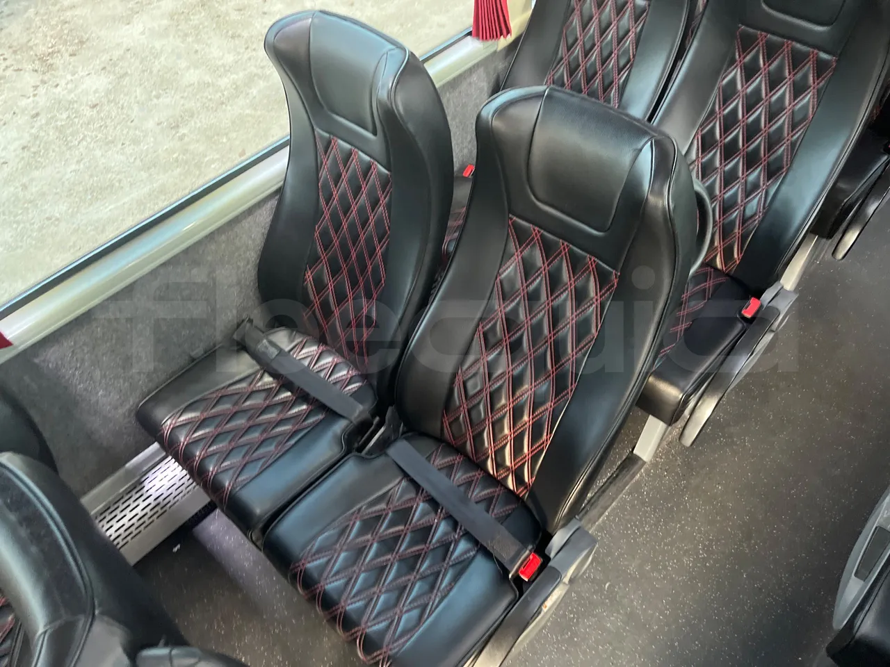 Temsa Opalin MD7 - Euro 6 - 129 kW - 8.400 mt - single seat detail