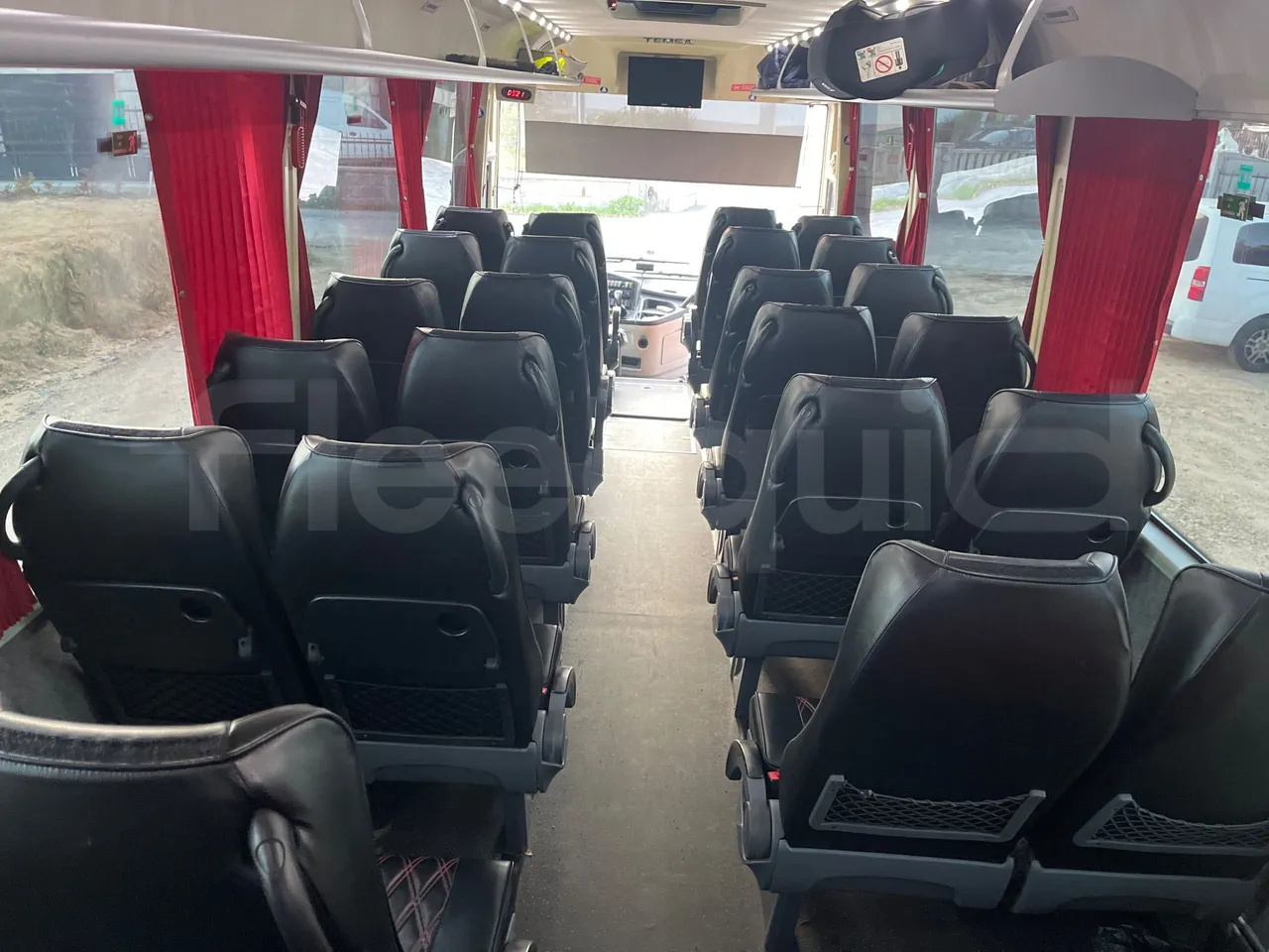 Temsa Opalin MD7 - Euro 6 - 129 kW - 8.400 mt - forward view middle aisle