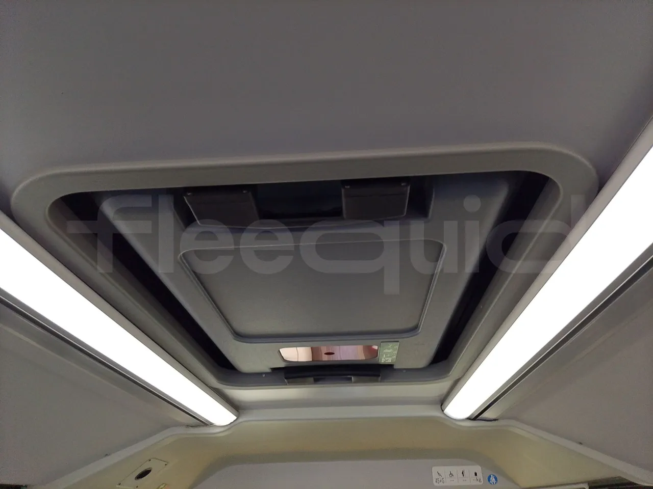 Iveco Indcar WGIVMY11 MOBI SCUOLABUS - EUR6 - 100Kw - 8,592m - roof hatch 1