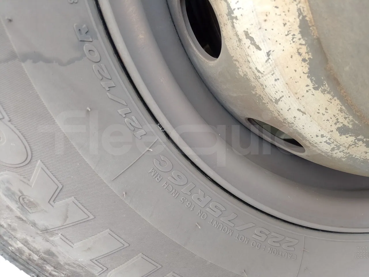 Iveco Indcar WGIVMY11 MOBI SCUOLABUS - EUR6 - 100Kw - 8,592m - tread condition third axle tires right