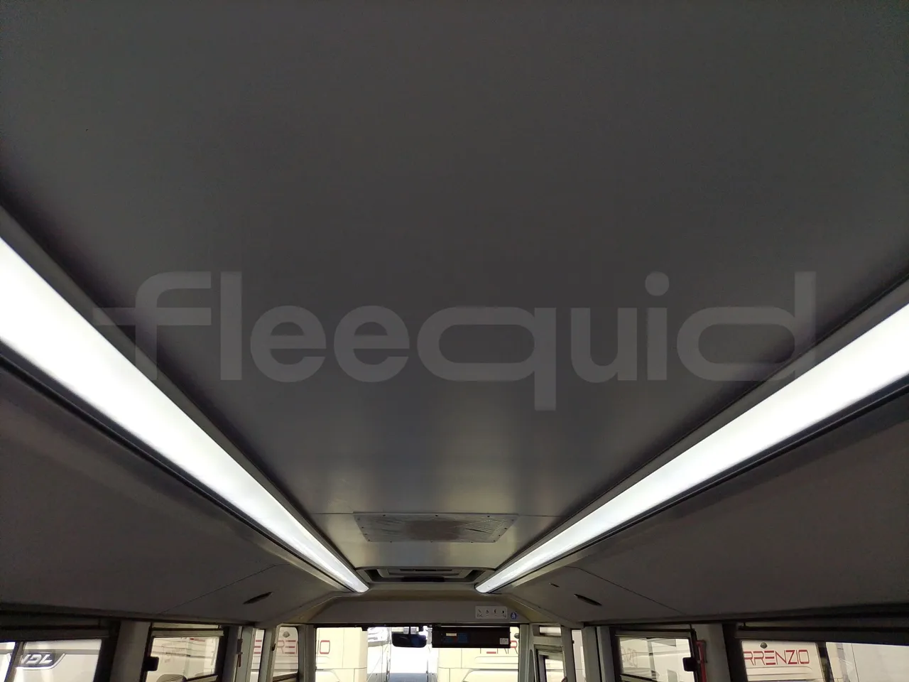 Iveco Indcar WGIVMY11 MOBI SCUOLABUS - EUR6 - 100Kw - 8,592m - overhead compartments photo