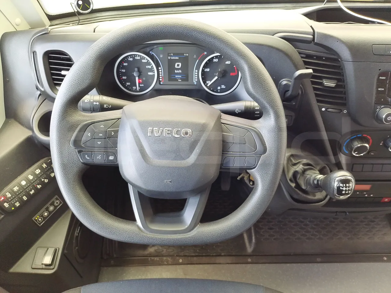 Iveco Indcar WGIVMY11 MOBI SCUOLABUS - EUR6 - 100Kw - 8,592m - steering wheel photo
