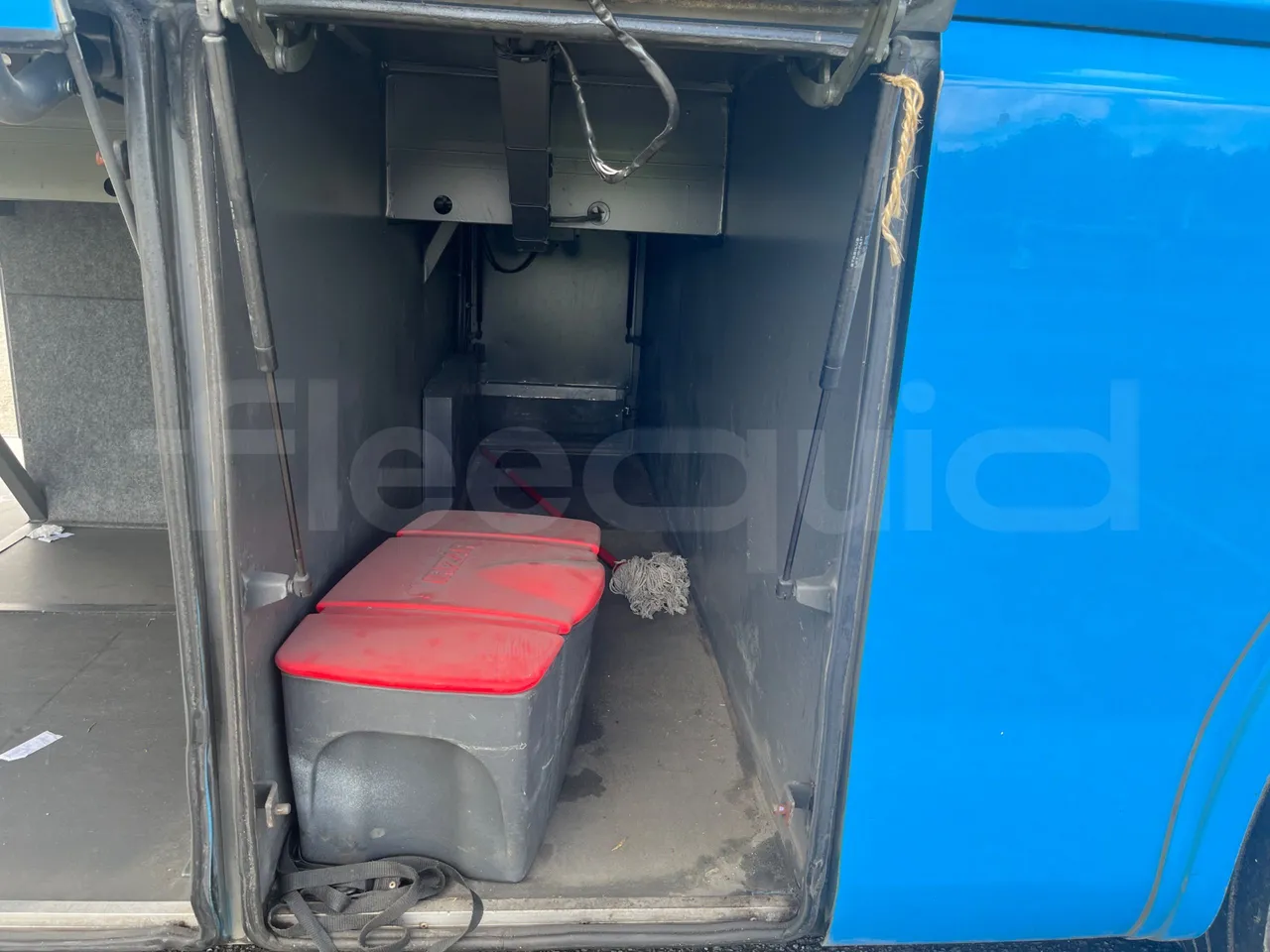Irizar PB Man Ratio R33/18400 - Euro 5 - 294 kW - 12.200 mt - jack and driver keys