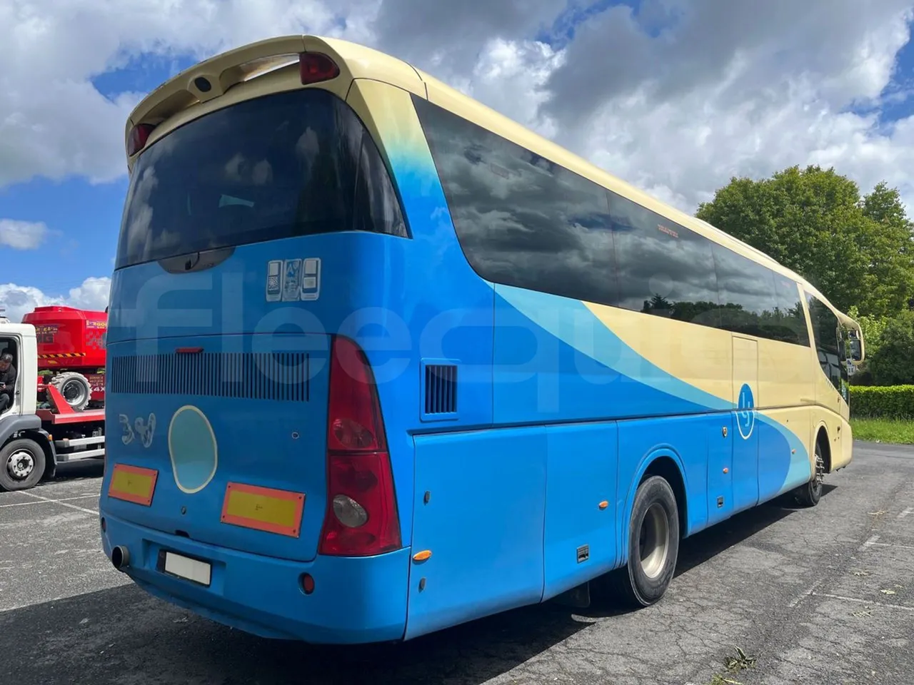 Irizar PB Man Ratio R33/18400 - Euro 5 - 294 kW - 12.200 mt - 3/4 right rear doors closed