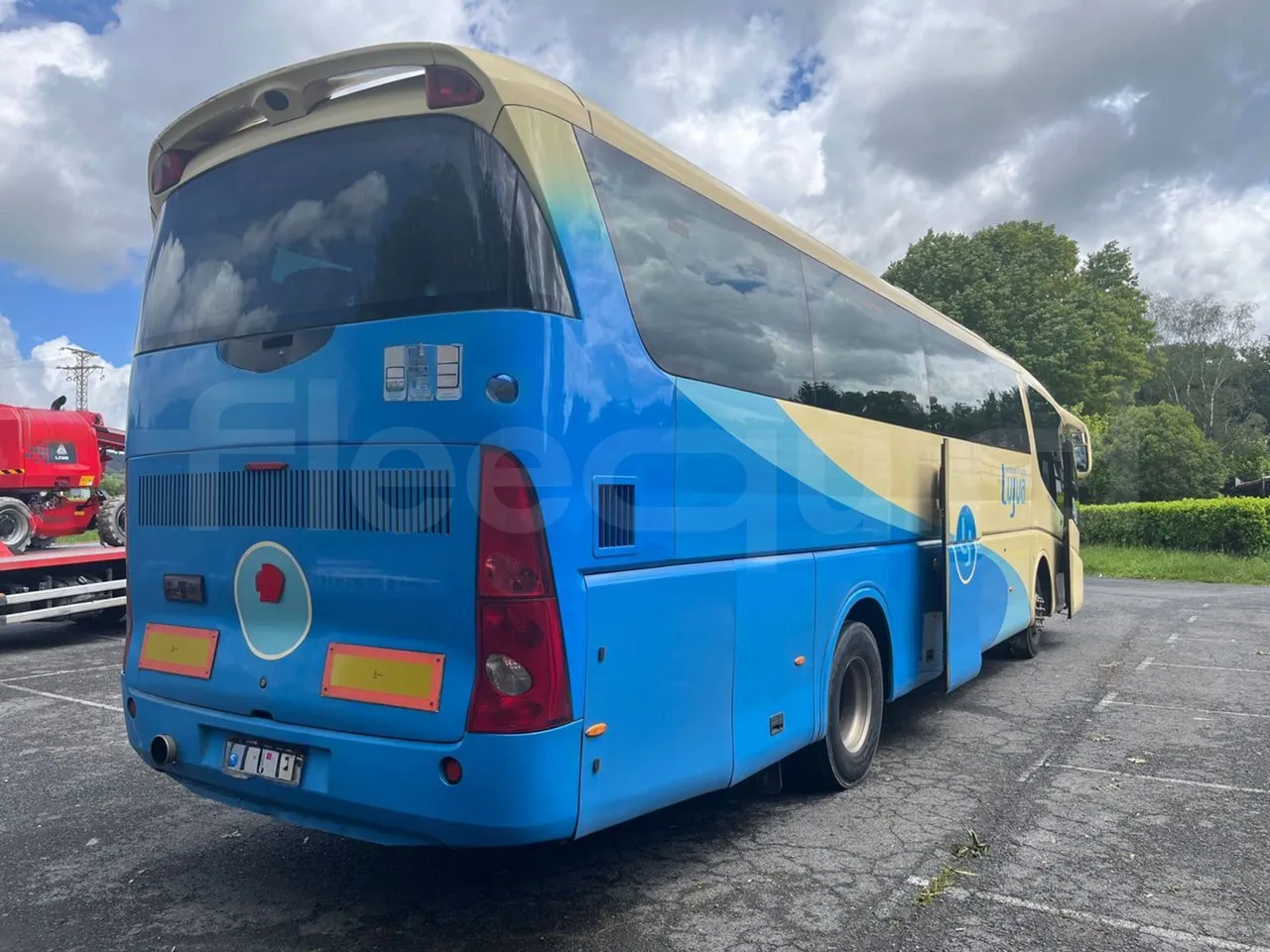 Irizar PB Man Ratio R33/18400 - Euro 5 - 294 kW - 12.200 mt - 3/4 right rear doors open