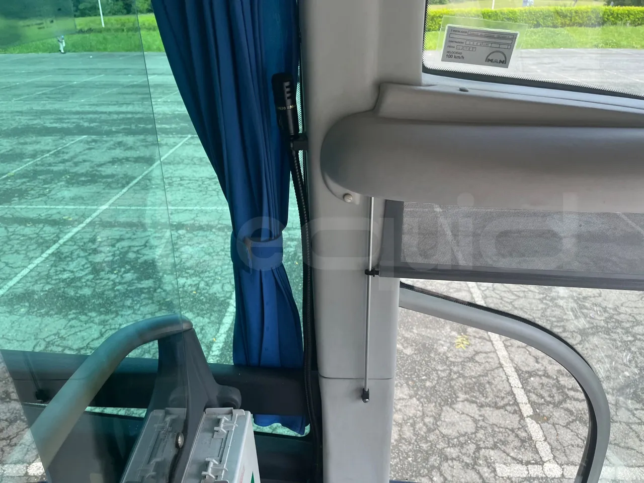 Irizar PB Man Ratio R33/18400 - Euro 5 - 294 kW - 12.200 mt - driver microphone accessories photo