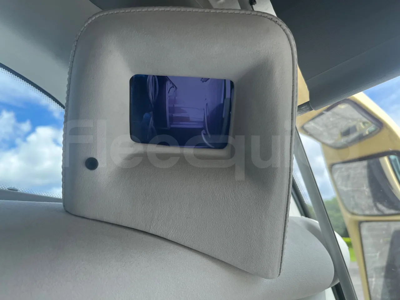Irizar PB Man Ratio R33/18400 - Euro 5 - 294 kW - 12.200 mt - onboard devices 1